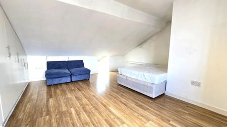 3 Bed Flat, Coppermill Lane, E17 - Photo 4