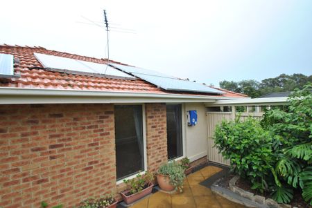 5 Albert Place, Dingley Village VIC 3172 - House For Rent | Domain - Photo 2