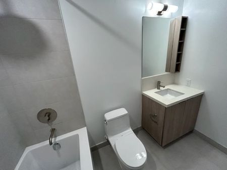 For Lease - 2020 Bathurst Street Unit# 739, Toronto, Ontario - Photo 5