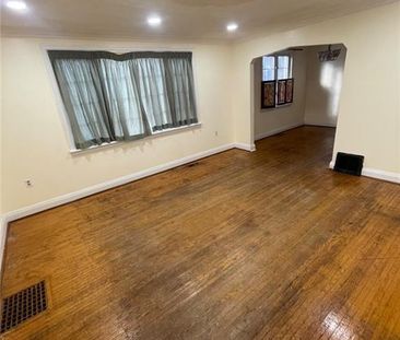 2 MENZIE Avenue Unit# Upper, Guelph, Ontario, N1E5X9 - Photo 1