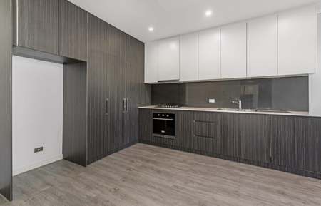 Resort-style living in the heart of Newington! - Photo 3