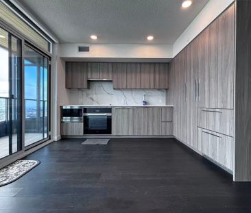 For Lease - 1 Concord Cityplace Way Unit# 6501, Toronto, Ontario - Photo 2