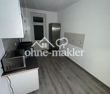 Einbauküche und Badewanne - 2-Zimmer - Foto 1