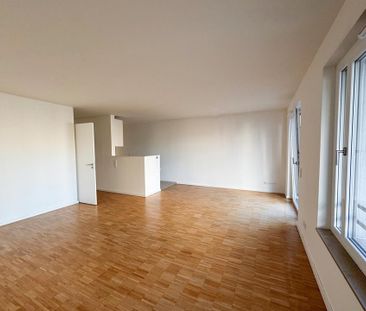Ideal für kleine Familien: Großzügige 3-Zimmer-Wohnung in der Übers... - Photo 4