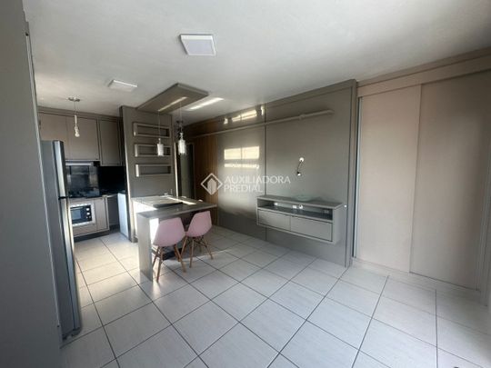 Apartamento com 2 quartos e 65m² para alugar em Aririú, Palhoça. - Foto 1
