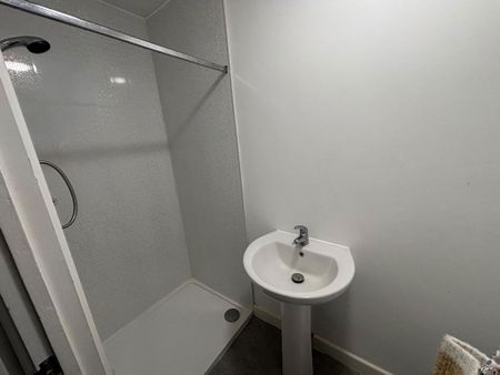 6 bedroom terraced house to rent - Photo 5