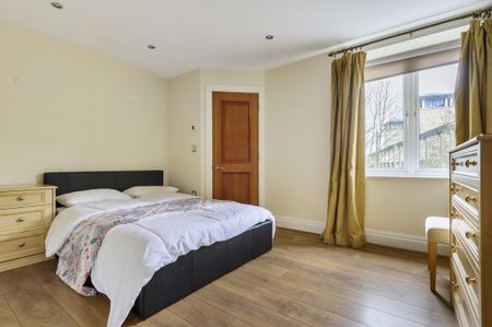 3 bedroom apartment to rent - Photo 4