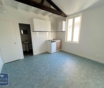 Location Appartement 1 pièce 31m² CHOLET 49300 - Photo 5