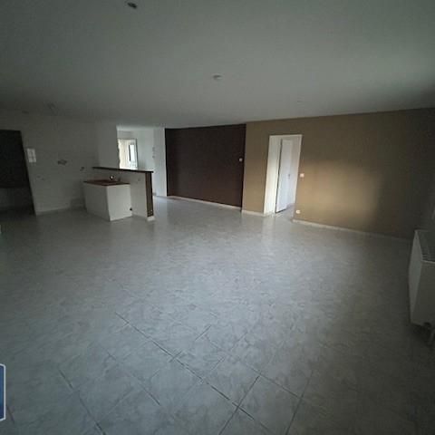 Location Appartement 5 pièces 109m² MEHUN SUR YEVRE 18500 - Photo 1