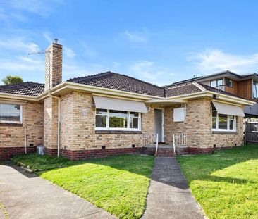 Spacious 3 Bedroom Family Home In A Good Location - Photo 5