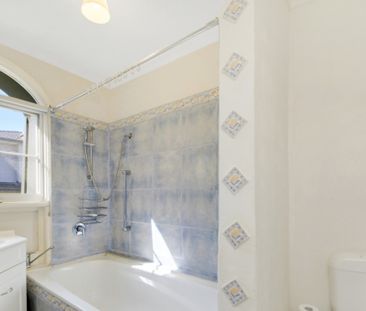 8/21 Lisson Grove, Hawthorn VIC 3122 - Townhouse For Rent | Domain - Photo 6