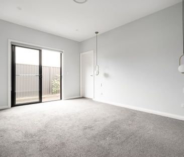 4 Bedroom Family Home - Photo 5