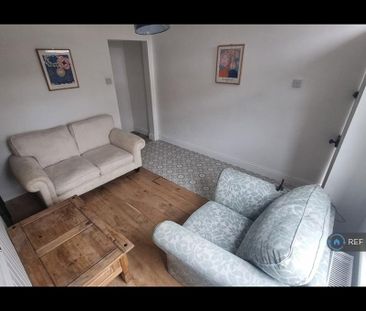 2 bedroom terraced house to rent - Photo 3