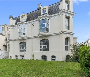Headland Park, Plymouth, PL4 - Photo 2