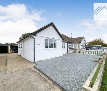Small Gains Avenue, Canvey Island, SS8 - Photo 6
