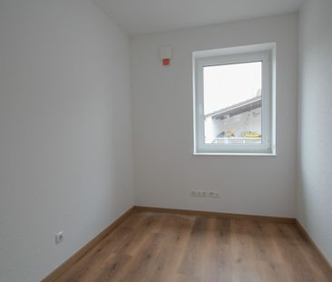 6635 - Stilvoll Wohnen im Neubau – Lichtdurchflutete 2,5-Zimmer-Woh... - Photo 2