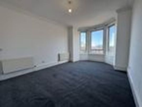 4 Bed Flat, Whitehill Street, G31 - Photo 1