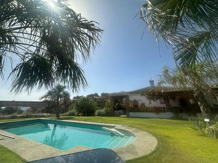 Finca rústica de alquiler en Avenida Andalucía, 19, Alozaina - Photo 4