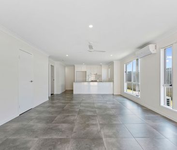 Stunning Family Home in The Heights - Photo 1