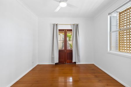 17 Bellavista Terrace, Paddington QLD 4064 - House For Rent | Domain - Photo 4