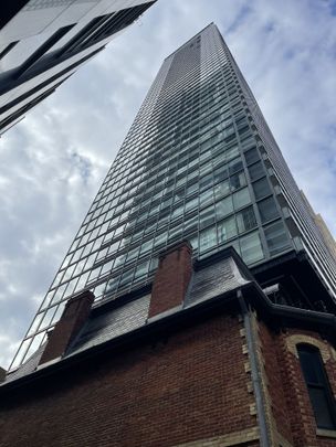 For Lease - 15 Grenville Street Unit# 505, Toronto, Ontario - Photo 1