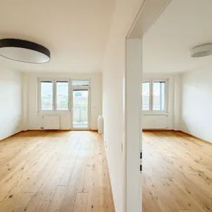 Helle Wohnung mit Weitblick im 10.Stock! / Klimaanlage und DACHTERRASSENNUTZUNG - Photo 1