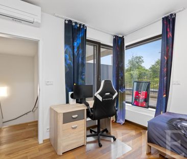 Pronájem domu 217 m2 - Fotografie 2