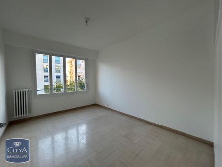 Location Appartement 2 pièces 55m² NICE 06000 - Photo 2