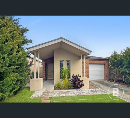 83 Verdale Drive, Alfredton, Vic 3350 - Photo 3