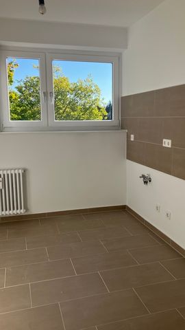 Komfort und Stil in Detmerode: Neu modernisierte 3-Zimmer-Wohnung - Photo 4