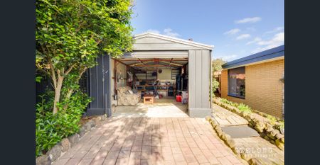 Views & Beauty (Check out my 3D Tour) - Photo 2