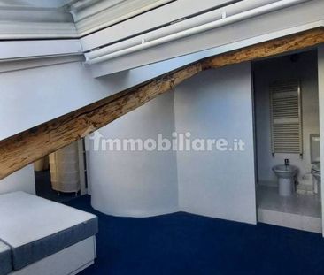 Bilocale via Principe Di Montfort 4, Città Vecchia, Trieste - Photo 4