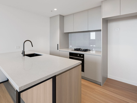 72 Orrong Road, Elsternwick, VIC - Photo 3