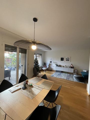 Beautiful 3.5-room duplex apartment on the 2nd floor in Lausanne - Photo 4