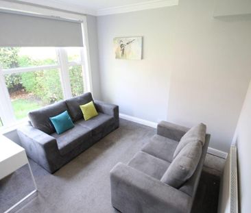 6 bedroom terraced house to rent - Photo 1