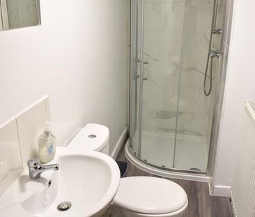 9 bedroom terraced house to rent - Photo 6