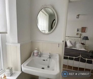 2 bedroom detached house to rent - Photo 5