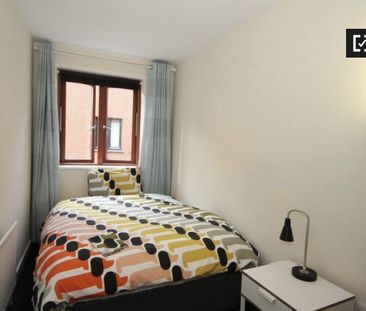 Stylish 3-bedroom apartment for rent in Old City, Dublin - Photo 4