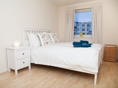 Ocean Drive, Leith, Edinburgh EH6 - Photo 3