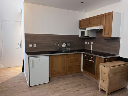 Location appartement 1 pièce, 25.10m², Rochefort - Photo 5