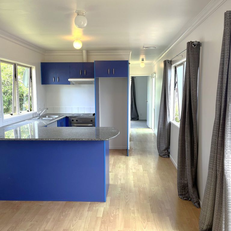 Somerville - Photo 1