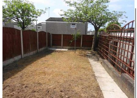 Elmridge, Skelmersdale, WN8 - Photo 5