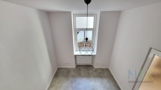 Niedawno wyremontowane mieszkanie bezczynszowe w centrum Kazimierza - Photo 1