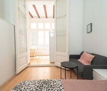 Ronda de Sant Pere, Barcelona, Catalonia 08010 - Photo 1