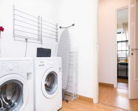 Via Legnone, Milan, Lombardy 20158 - Photo 3