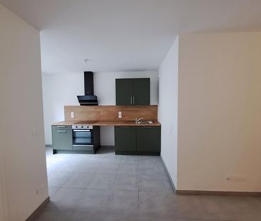 Location Appartement 1 pièce 29m² THONON LES BAINS 74200 - Photo 2