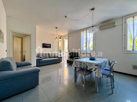 Trilocale viale Roma 378, Marina di Massa Centro, Massa - Photo 5