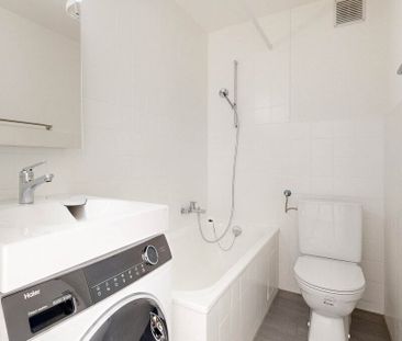 Own washer-dryer in the apartment - Foto 3