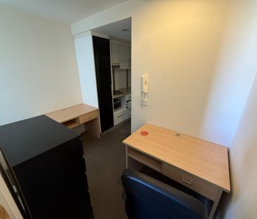 Fully Furnished Student Apartment Near Melbourne Uni – 1 Bedroom, 1... - Photo 2