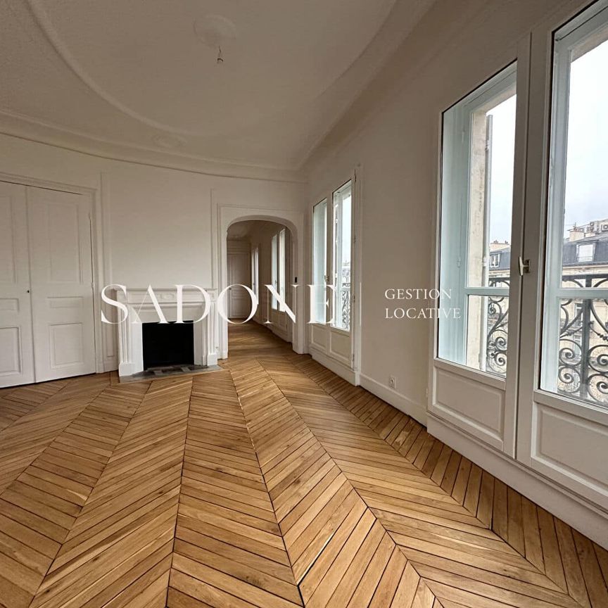 Location Appartement 5 pièces 141,47 m² à Paris 08 - Photo 1